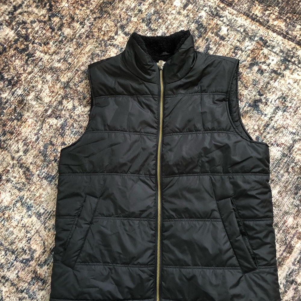 Men’s Black Vest with Sherpa Lining